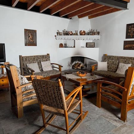Constantias Stone Houses Lofou Ngoại thất bức ảnh