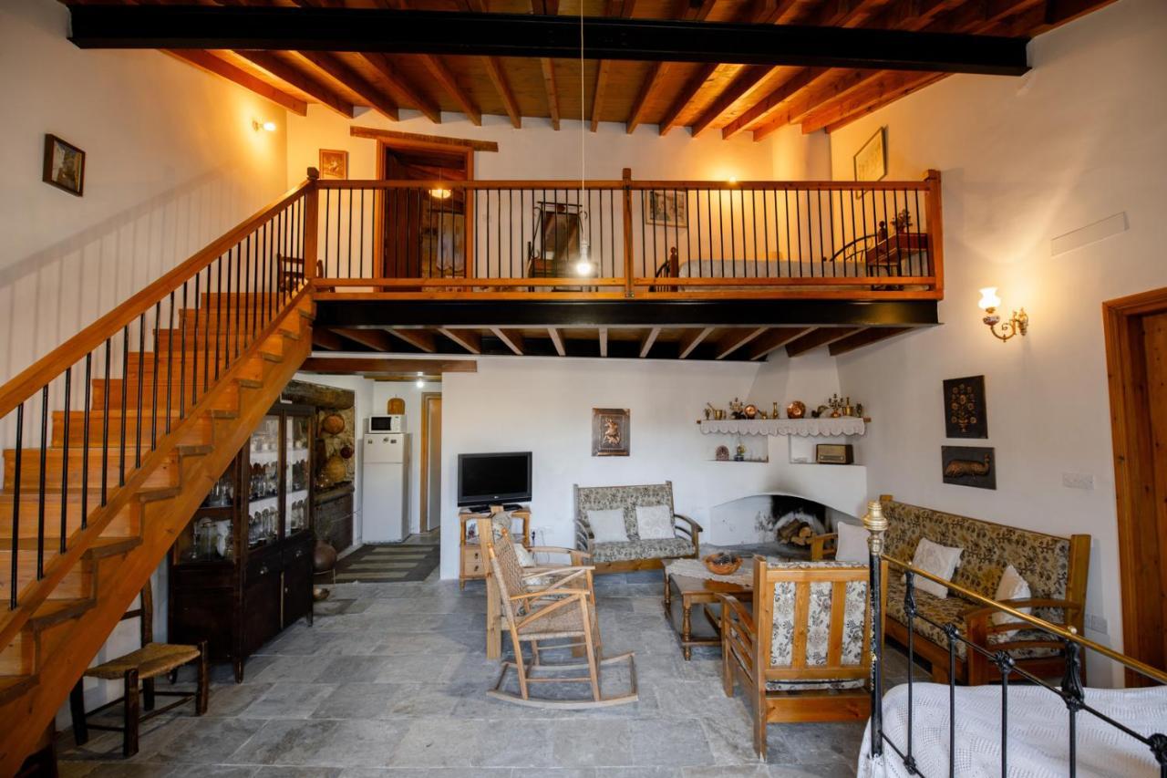 Constantias Stone Houses Lofou Ngoại thất bức ảnh