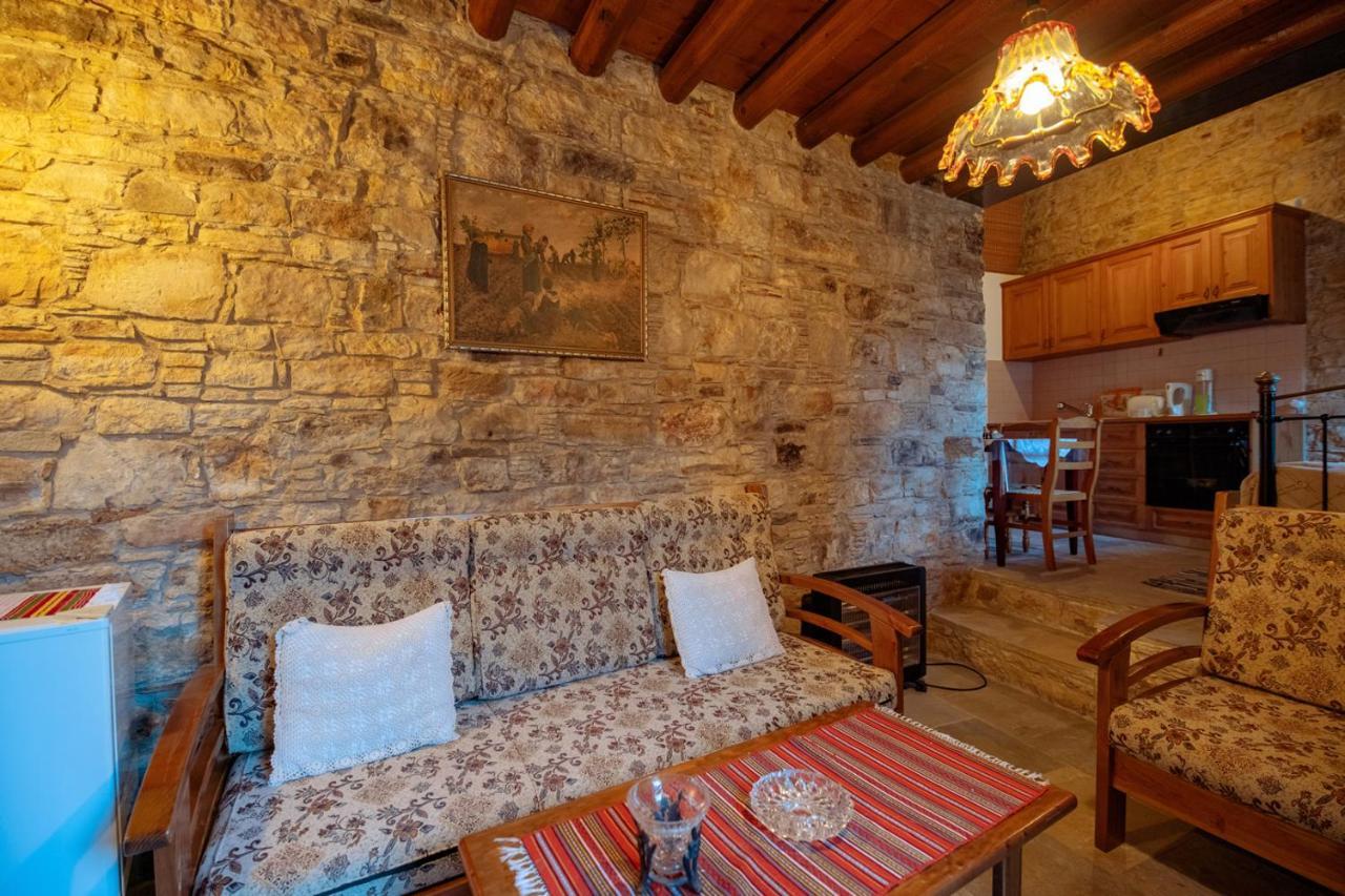 Constantias Stone Houses Lofou Ngoại thất bức ảnh